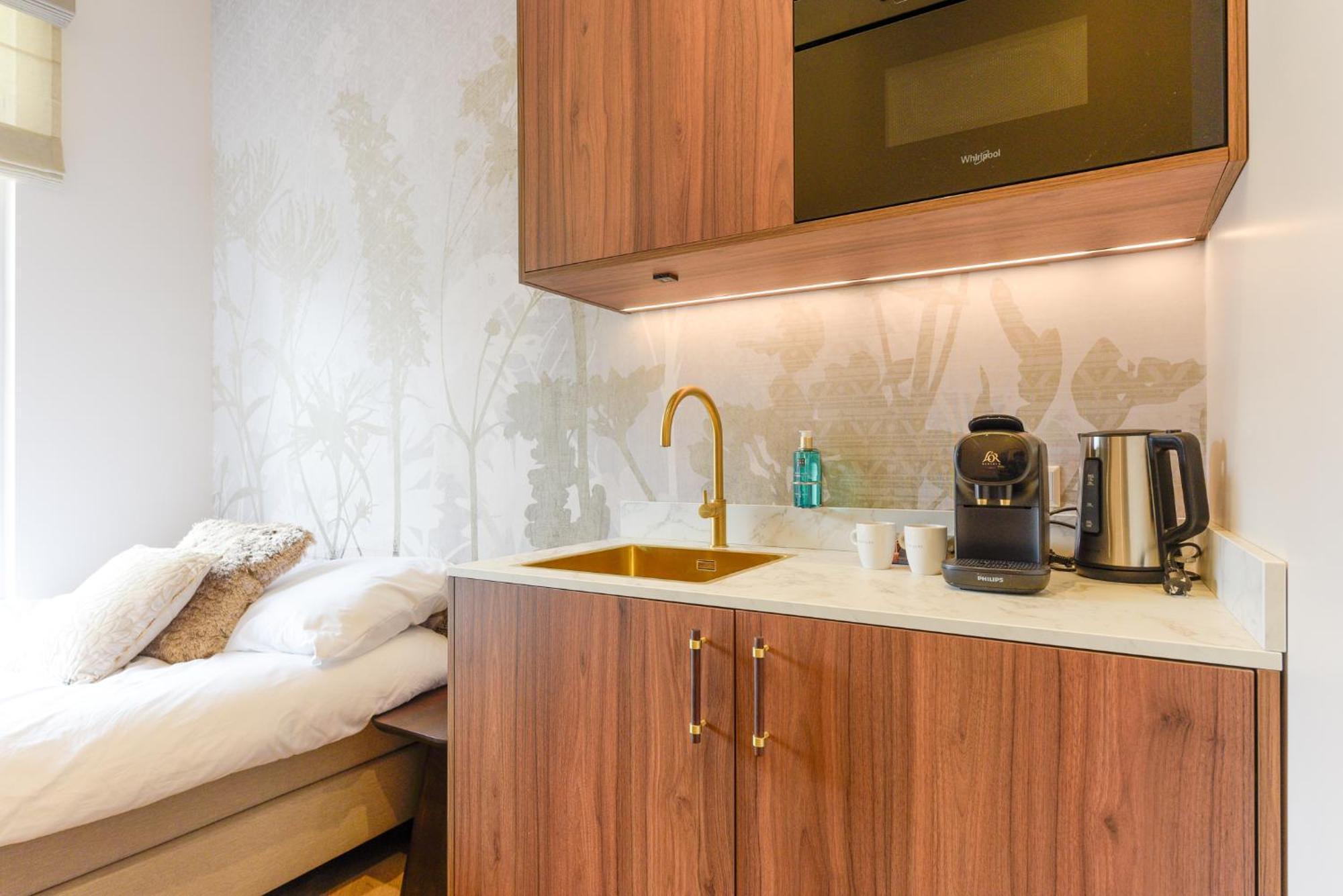 Novallure Villa Margaretha - Short Stay Apartments Rijswijk Extérieur photo
