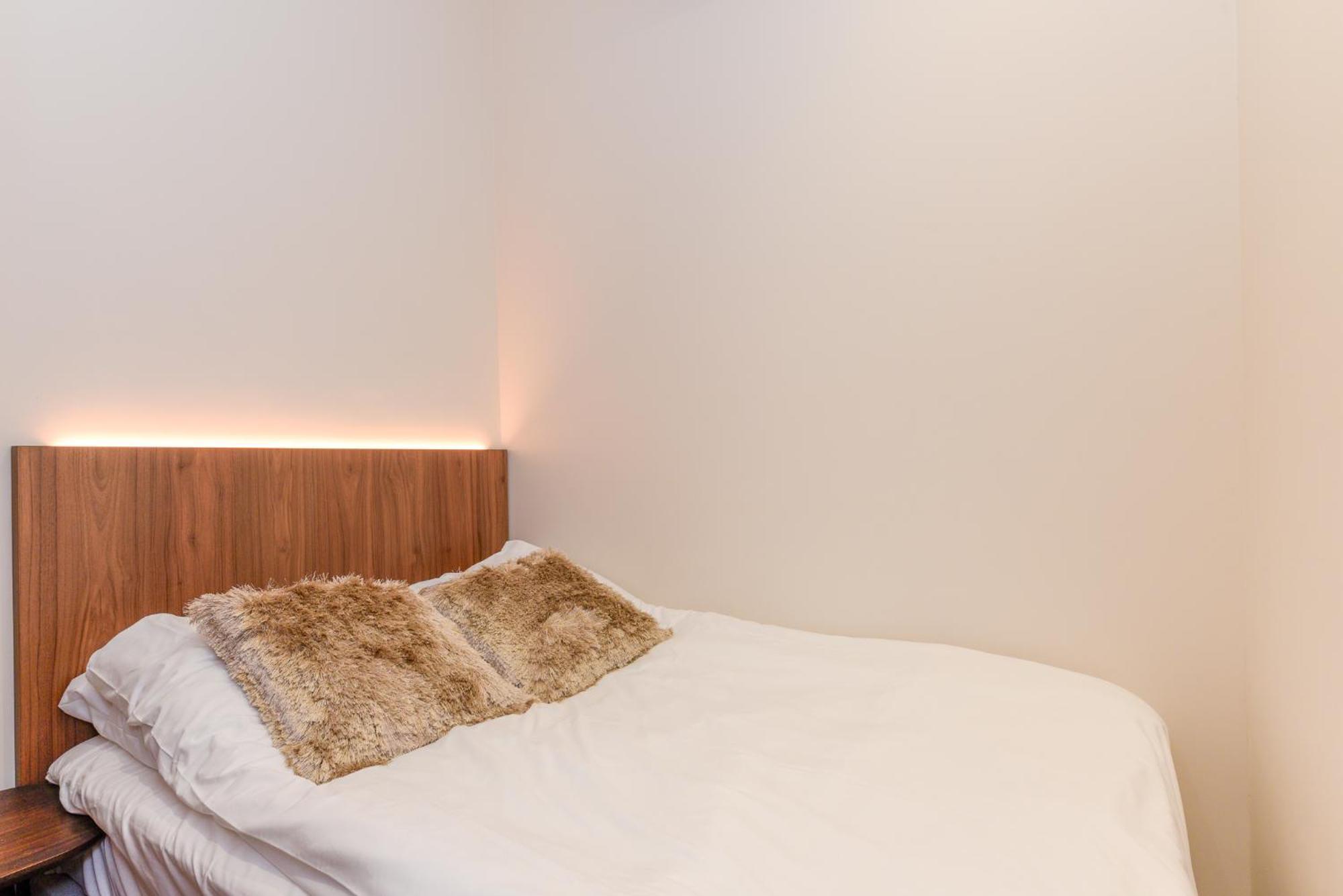 Novallure Villa Margaretha - Short Stay Apartments Rijswijk Extérieur photo