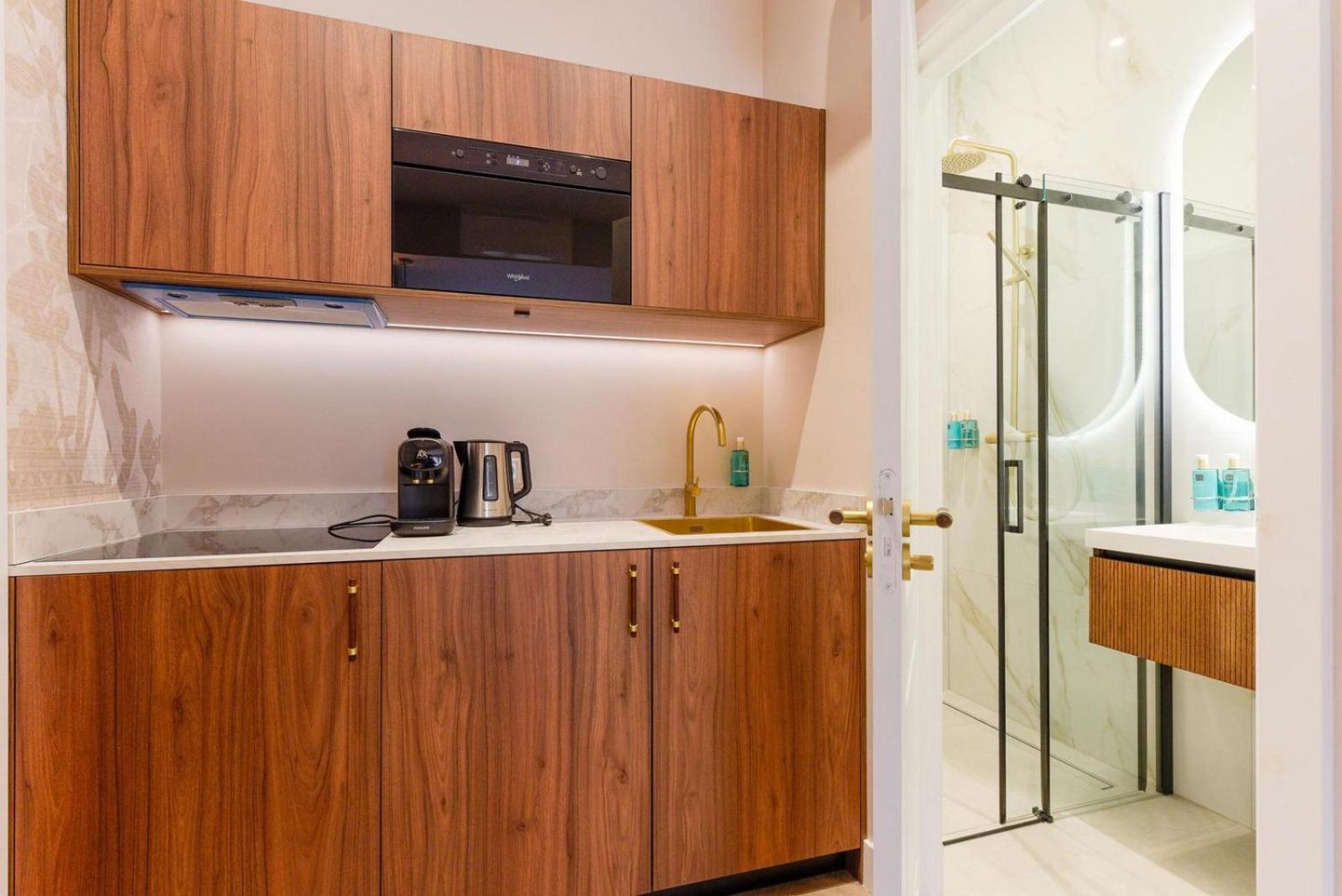 Novallure Villa Margaretha - Short Stay Apartments Rijswijk Extérieur photo