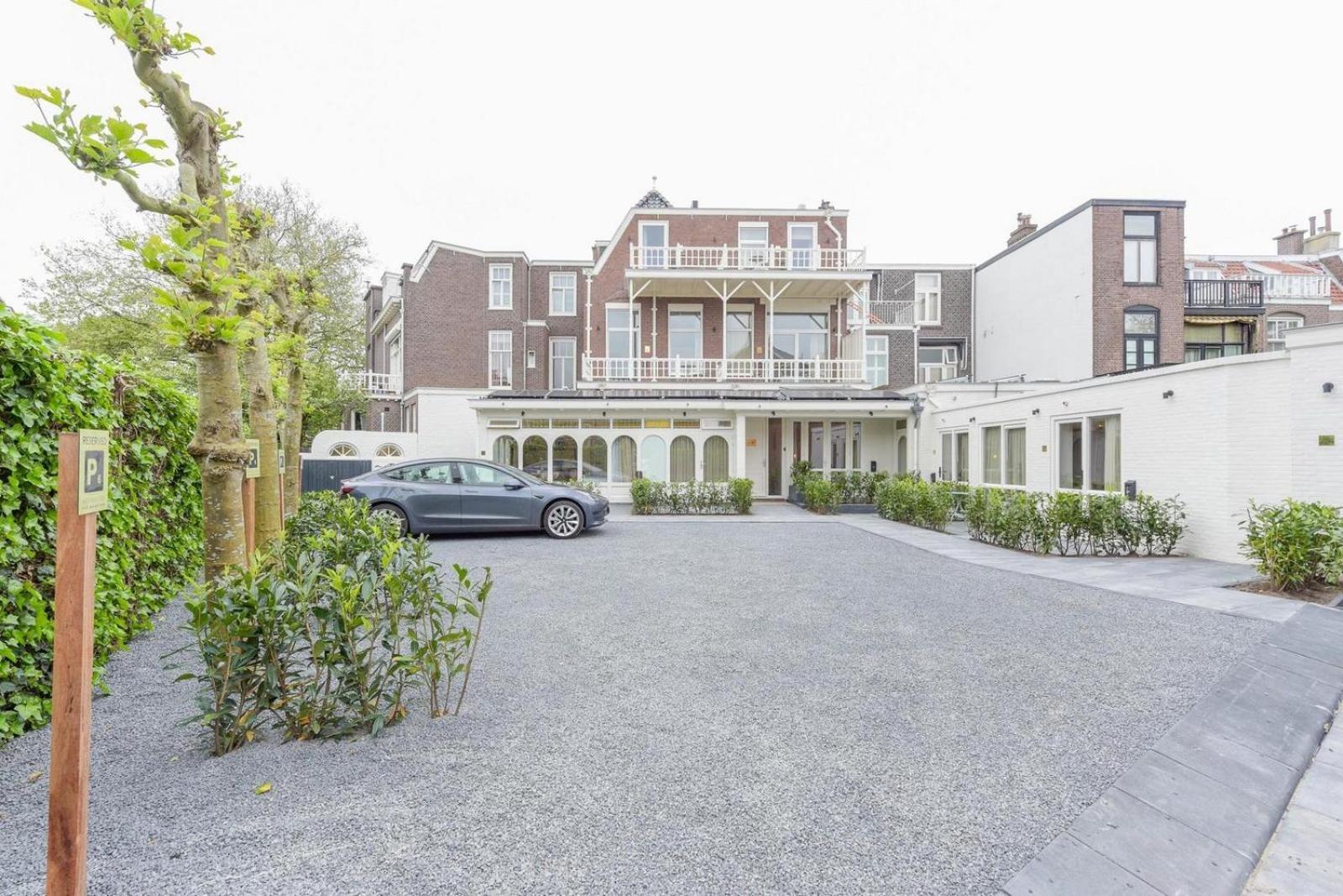 Novallure Villa Margaretha - Short Stay Apartments Rijswijk Extérieur photo