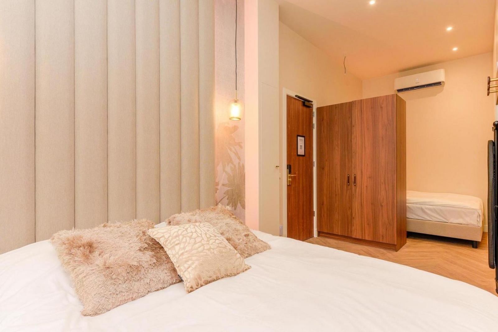 Novallure Villa Margaretha - Short Stay Apartments Rijswijk Extérieur photo